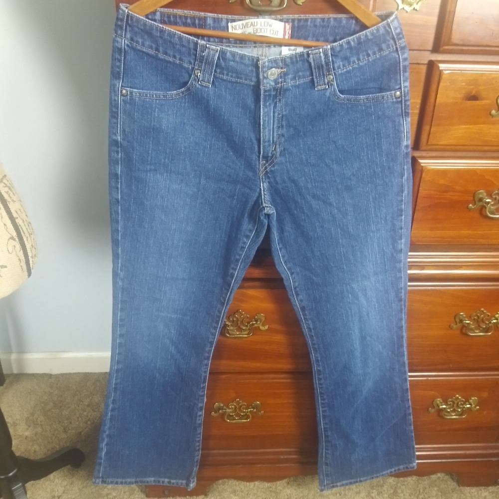 Levi's Low Noveau 515 Boot Cut Jeans